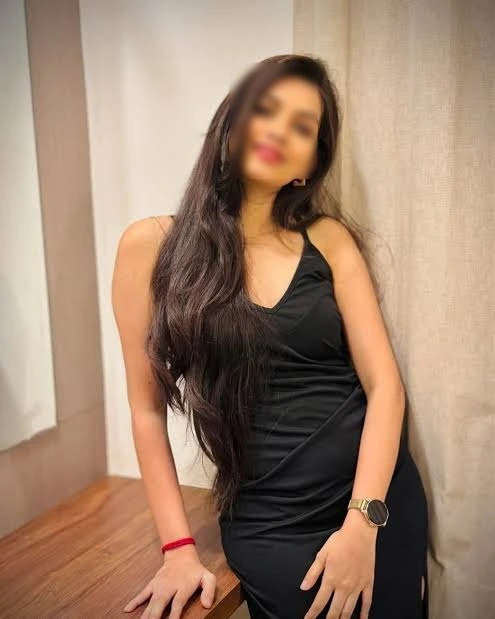 Elite escort Ishita, 22 years old, corporate companion in BTM Layout